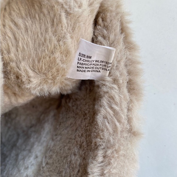 Women's London Fog LFW-Cozy Taupe
Beige Fur Collared Ankle Boots Size 6 - Picture 15 of 16